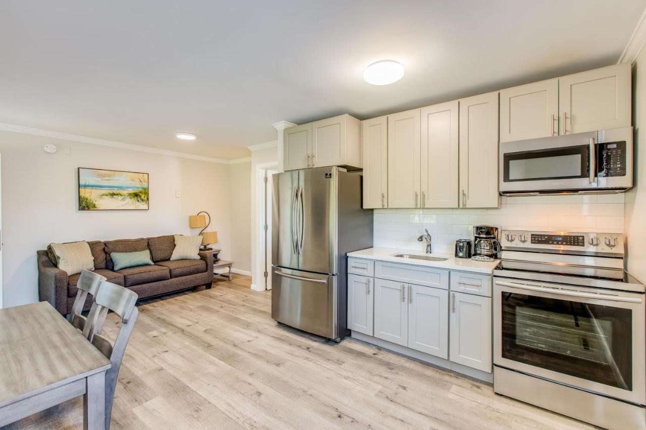 Colonial Shores Hampton Bays