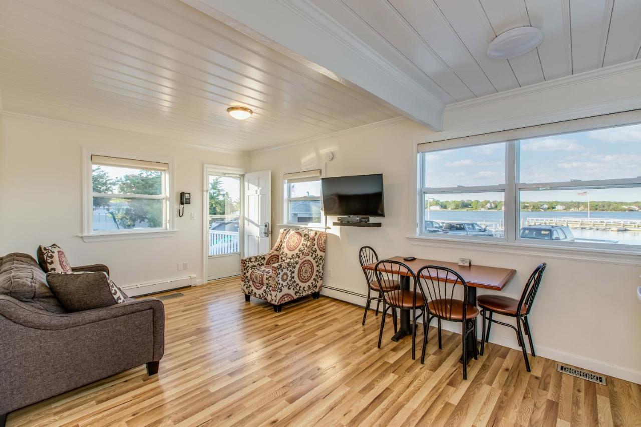 Colonial Shores Motel 3*