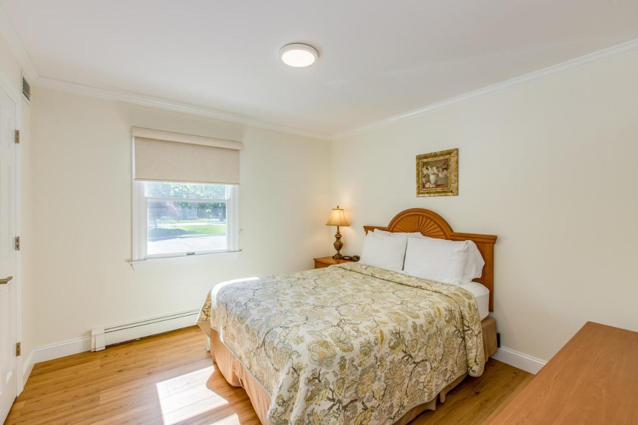 Colonial Shores Motel Hampton Bays