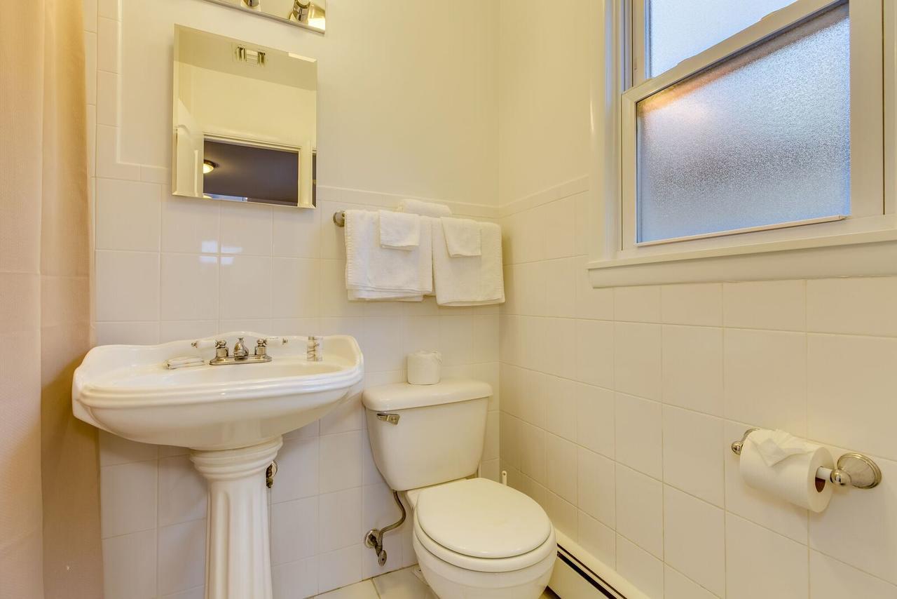 Colonial Shores Motel 3*